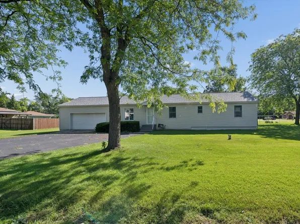2504 Commonwealth Ave, Joliet, IL 60435