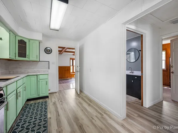 513 W 7th St, Rock Falls, IL 61071