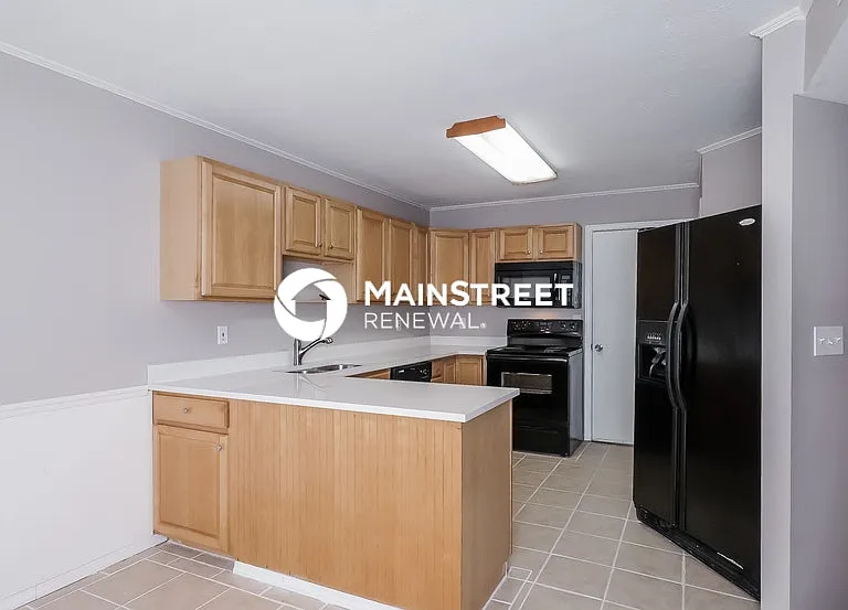 10812 Pineview Ct — Photo 9