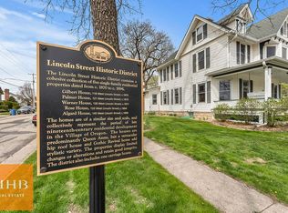 405 N Main St, Oregon, WI 53575