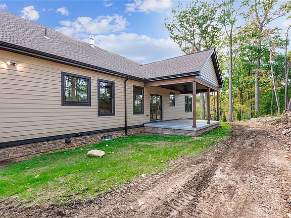 4th image of 5014 Linwood Ct