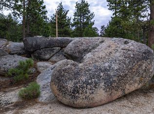 815 Cove Dr #17, Big Bear Lake, CA 92315