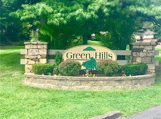 7 Millholland Dr UNIT D, Fishkill, NY 12524