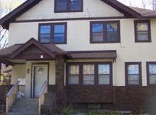 416 11th Ave SE ROOM 1-10, Minneapolis, MN 55414