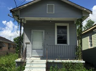 8814 Palm St, New Orleans, LA 70118