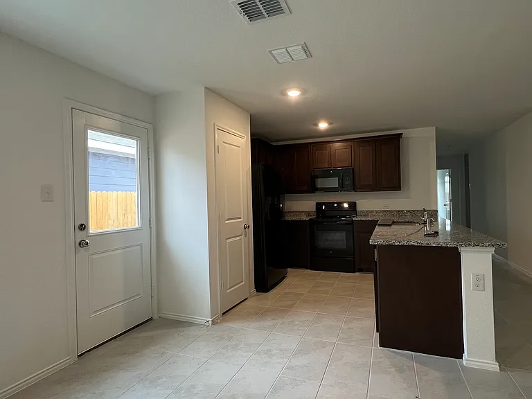 6453 Middlebury Dr — Photo 3