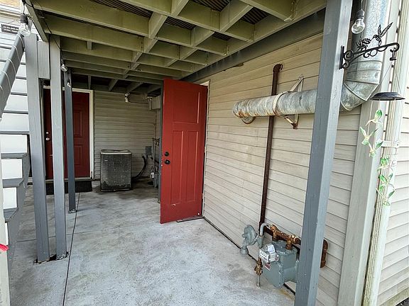 5th image of 12660 Grafton Rd