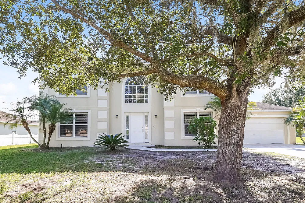 4 bed, 2.5 bath, 2380 sqft, $3,680 — Photo 1