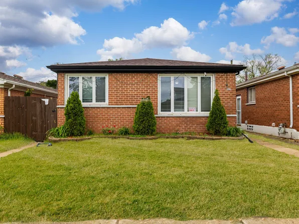 2816 E 127th St, Chicago, IL 60633