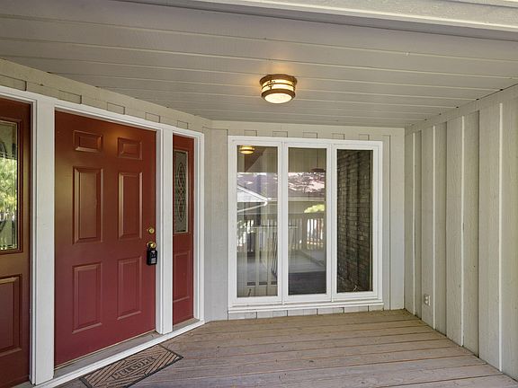 5th image of 5083 Whittier Ln