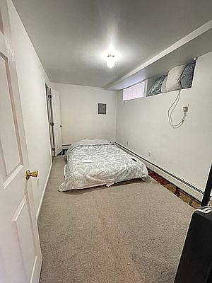 4th image of 520 W Caswell Ave #1R