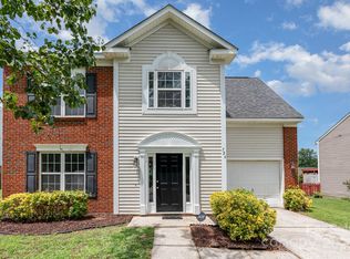 726 Aberdeen Glen Pl, Charlotte, NC 28214
