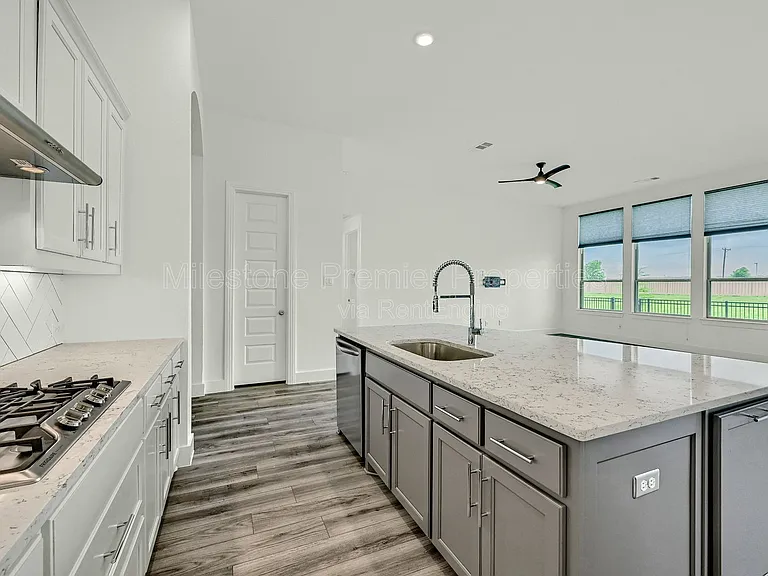 3621 Brinkley Dr — Photo 6
