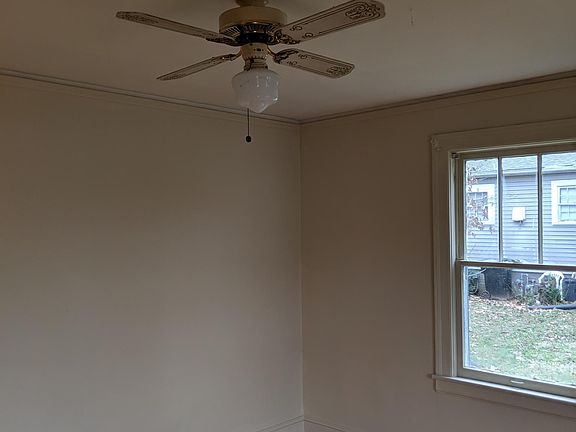 2nd image of 519 Ricketts St