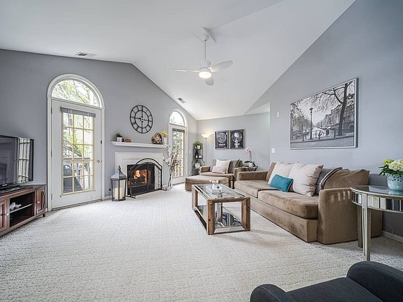 4th image of 1234 Tennyson Ln #1234