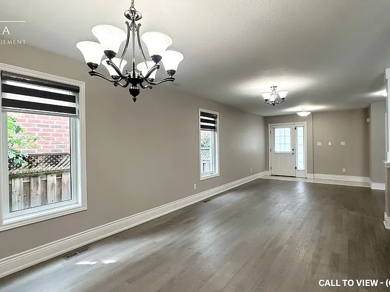 1565 Mickleborough Ct #1565 — Photo 3