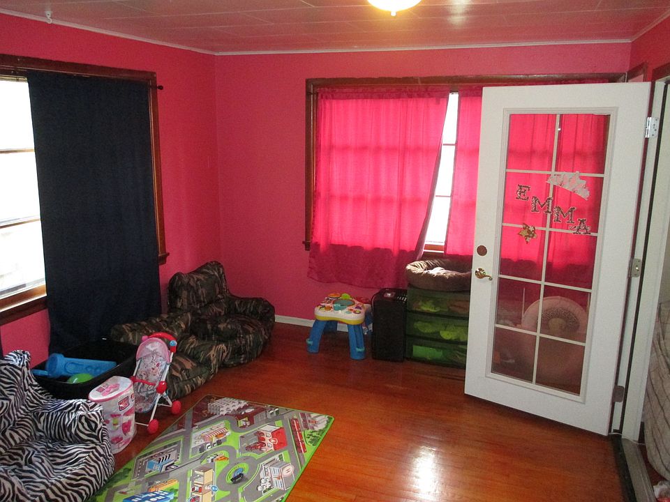 1st image of 5217 Solberg Dr SW