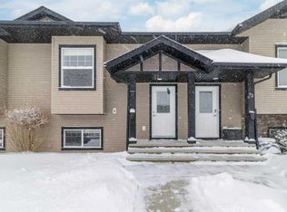 77 S Crimson Ct, Blackfalds, AB T4M 0A7