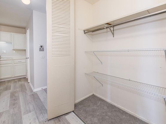 4th image of 430 N Wilke Rd Unit 205