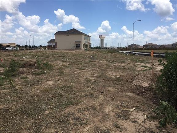 4th image of 5406 Louie Ln #Savedq