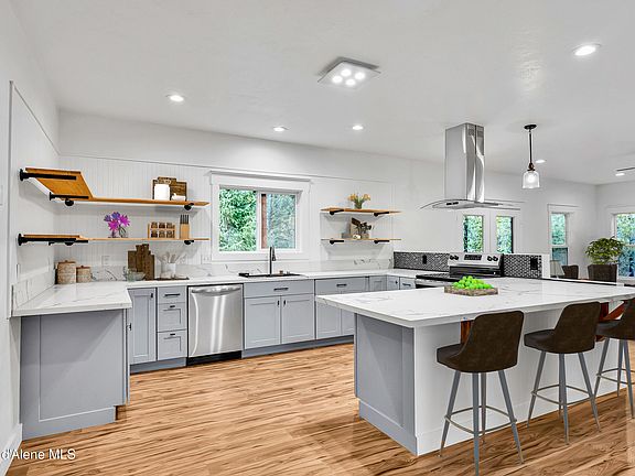 5th image of 81 Angelina Way