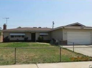 8265 Boxwood Ave, Fontana, CA 92335