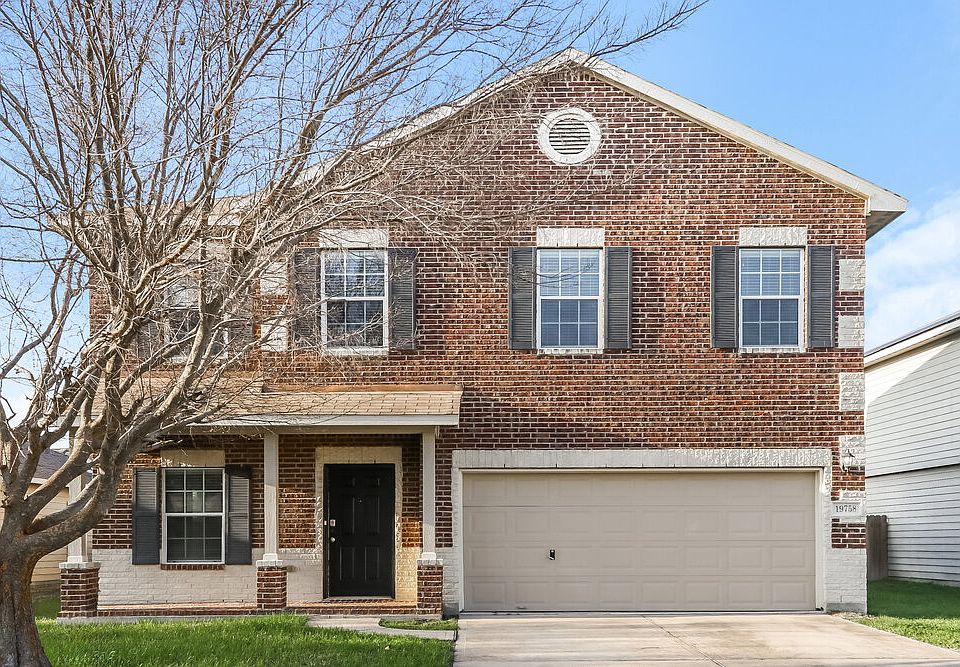 1st image of 19758 Crossfalls Ln
