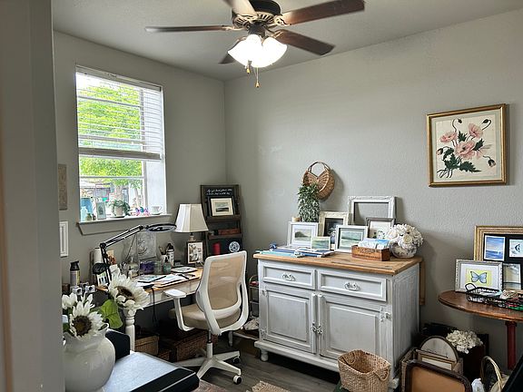 3rd image of 619 Kent Ave #619