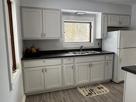 5th image of 5708 South BIRCH LANE