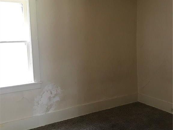 5th image of 702-04 E 6th St