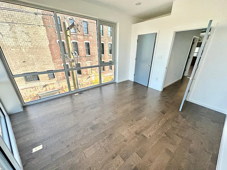 2059 Germantown Ave #9 — Photo 15
