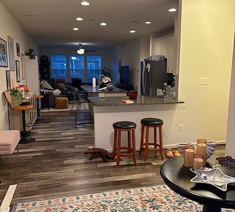 5th image of 16890 Bellevue Ct