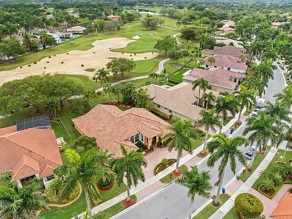 3rd image of 2514 Golf View Drive