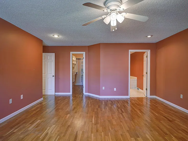 46 Platinum Ct — Photo 12