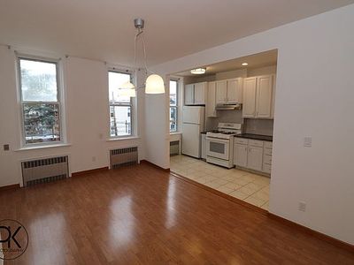 2025 Linden St Floor 2, Ridgewood, NY, 11385