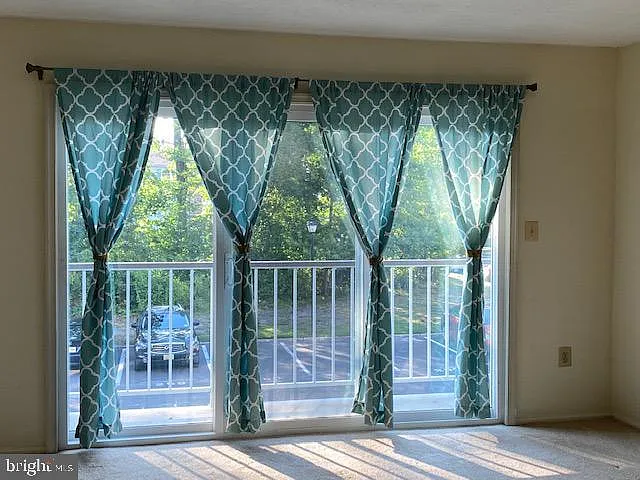 39 Mulberry Ct — Photo 4