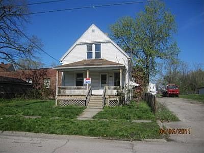 1st image of 2327 Apple Ave