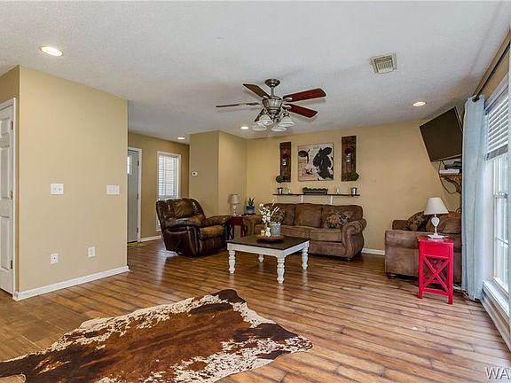 2nd image of 14625 Deerwood Ln