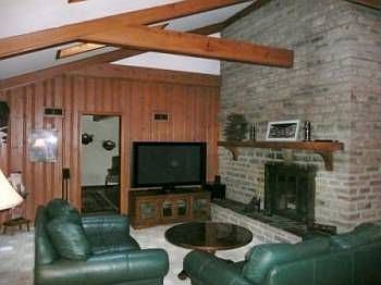 2nd image of 215 Tucker Dr