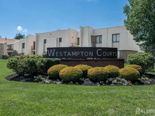 1008 Arborley Ct, Westampton, NJ 08060