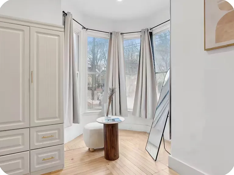 34 Revere St — Photo 14