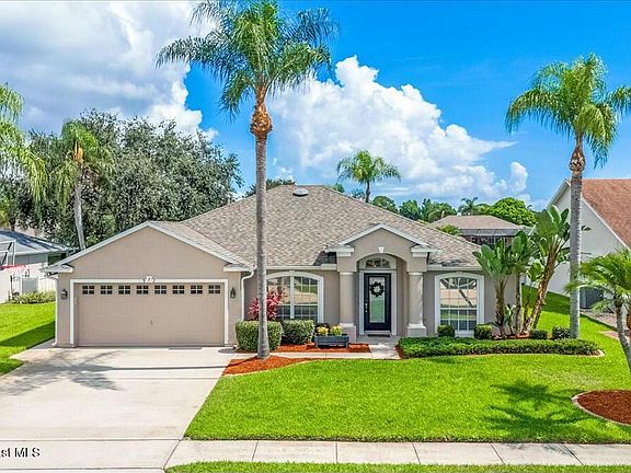 2nd image of 972 Sabal Grove Dr