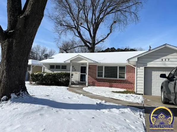 927 Elm St, Emporia, KS 66801