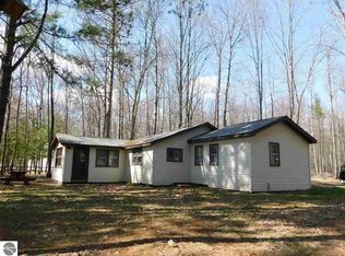 13886 Blue Point Dr NE, Kalkaska, MI 49646