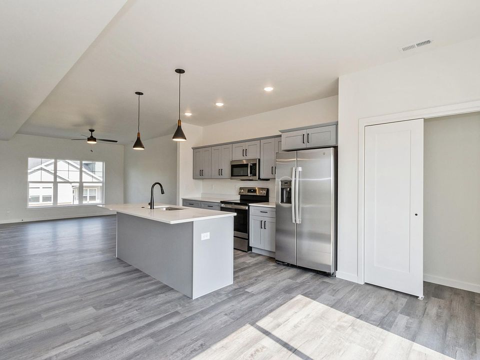 202 Sycamore Dr 202 Sycamore Dr West Branch IA Zillow