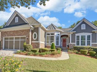 6537 Autumn Crest Ln, Hoschton, GA 30548