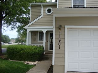 11901 Centennial Dr, Overland Park, KS 66213