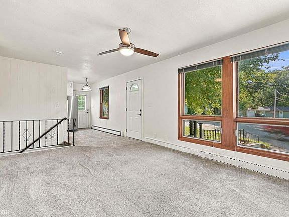 3rd image of 2712 Yoder Dr