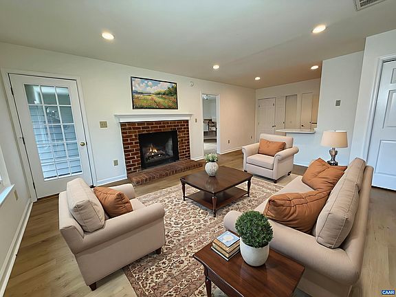 2nd image of 1026 Highlands Dr