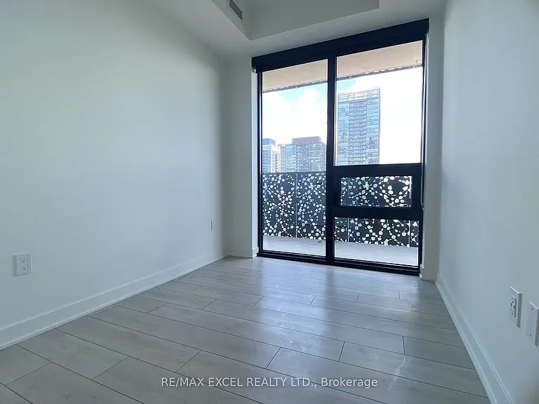 55 Charles St E #2803 — Photo 11